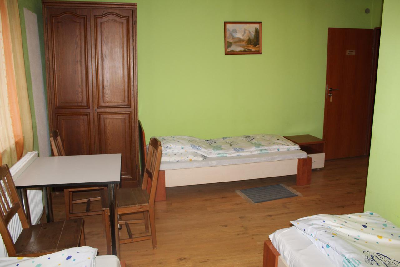 Zagroda Agroturystyczna Wiecha Mieroszow Luaran gambar